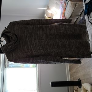 Thyme large fall sweater